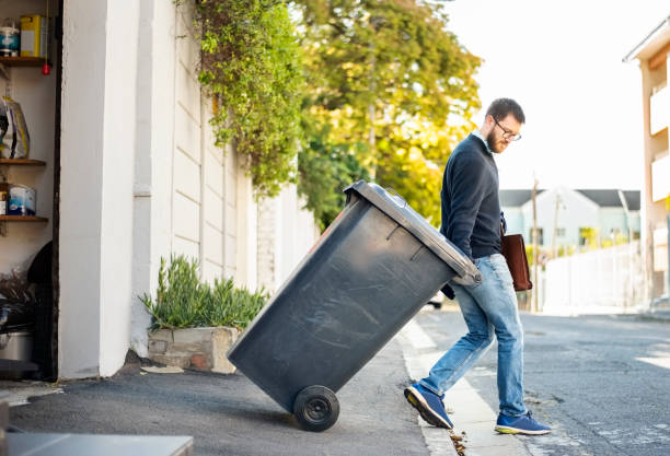Best Electronics Removal Services  in Urbandale, IA